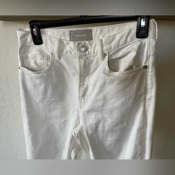 EVERLANE| White Skinny Ankle Jeans, Size 27••• - Picture 4 of 13